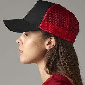 Personalised Snapback Trucker Cap — Embroidered